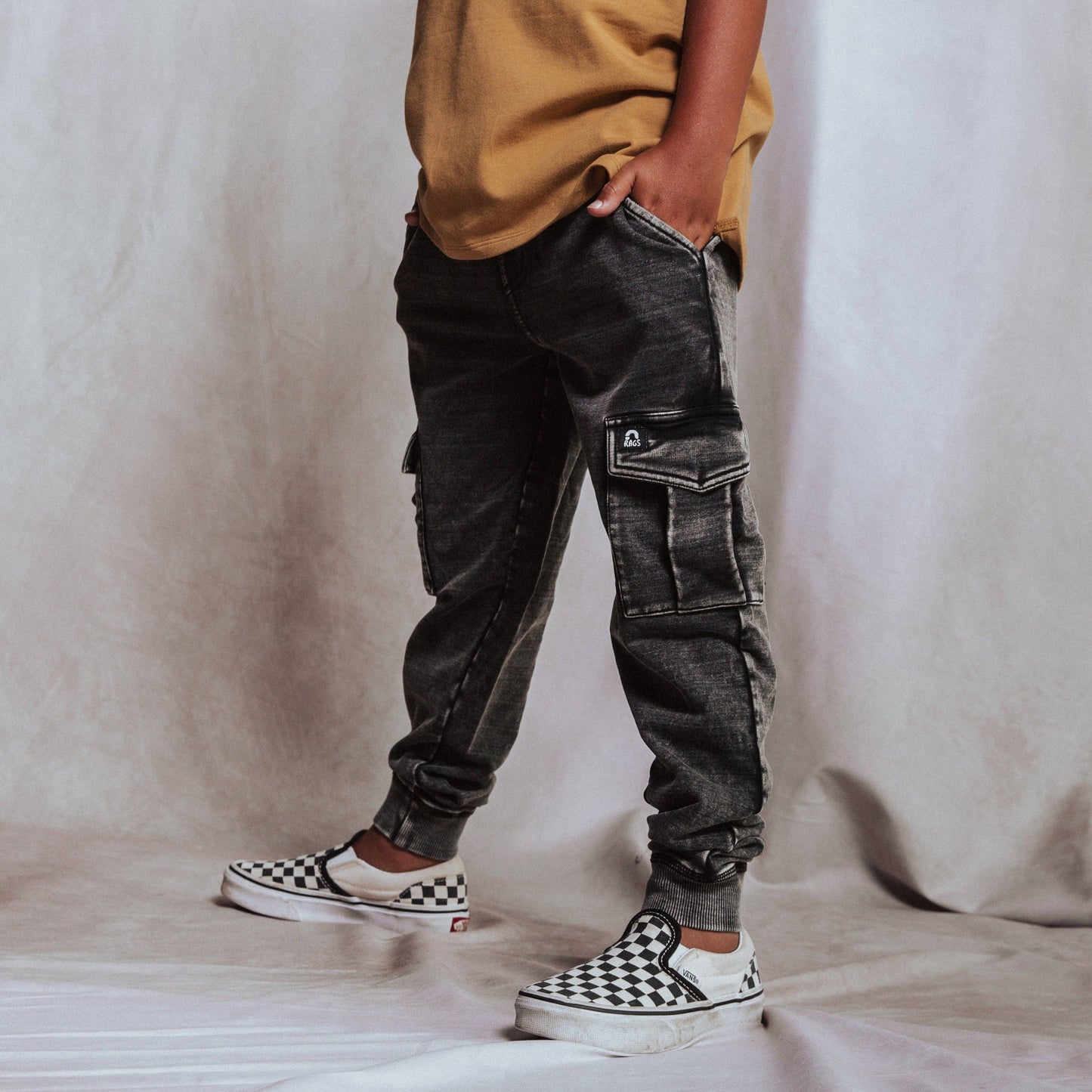 RAGS - Essentials Relaxed Fit Cargo Joggers - Washed Black Denim