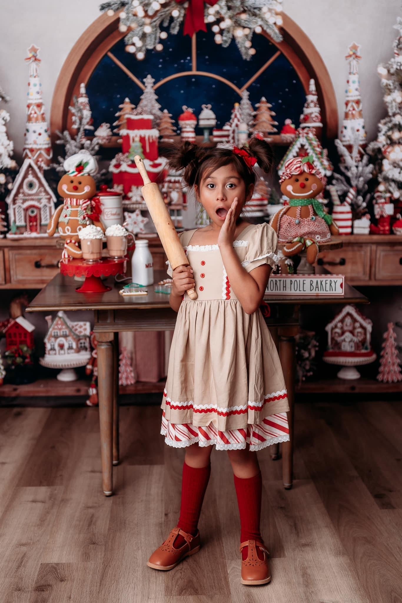 Holiday Twirl | Gingerbread Girl li