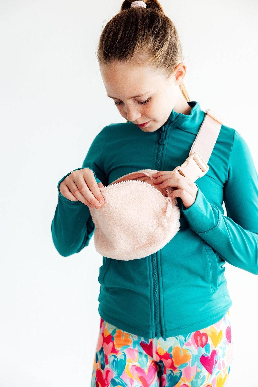 Mila & Rose - Light Pink Fleece Belt Bag