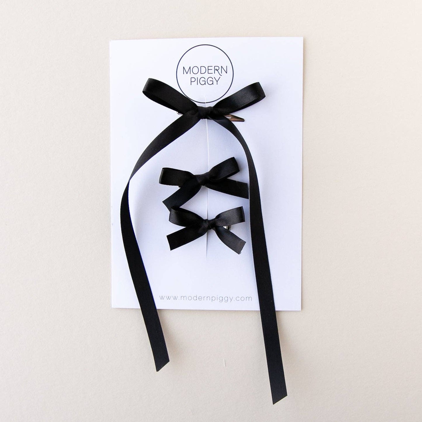 Modern Piggy - Black | Ribbon Bow Pack