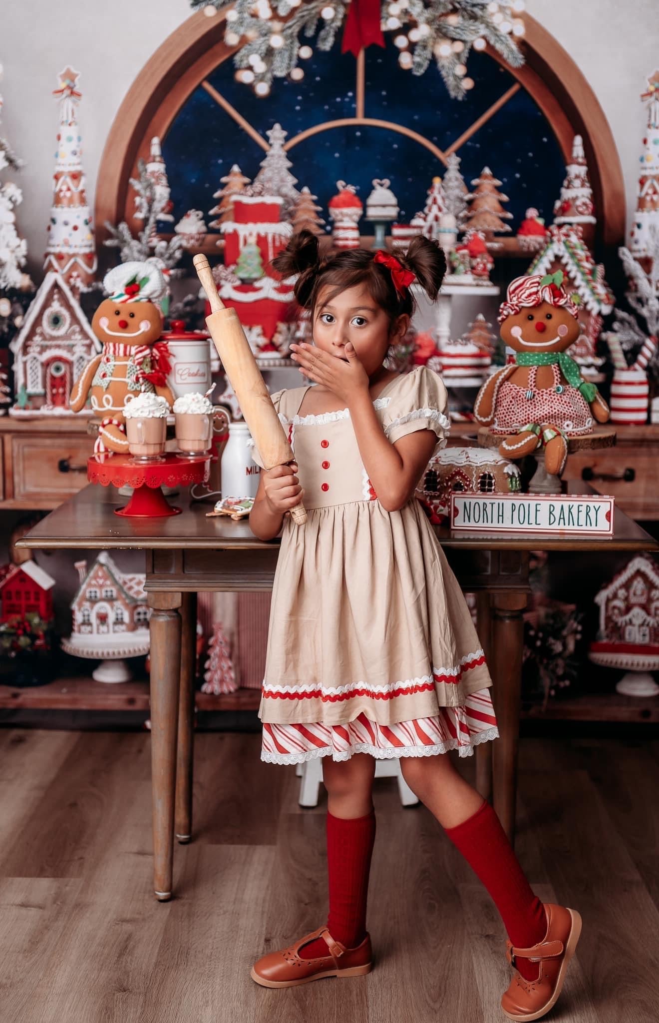 Holiday Twirl | Gingerbread Girl li