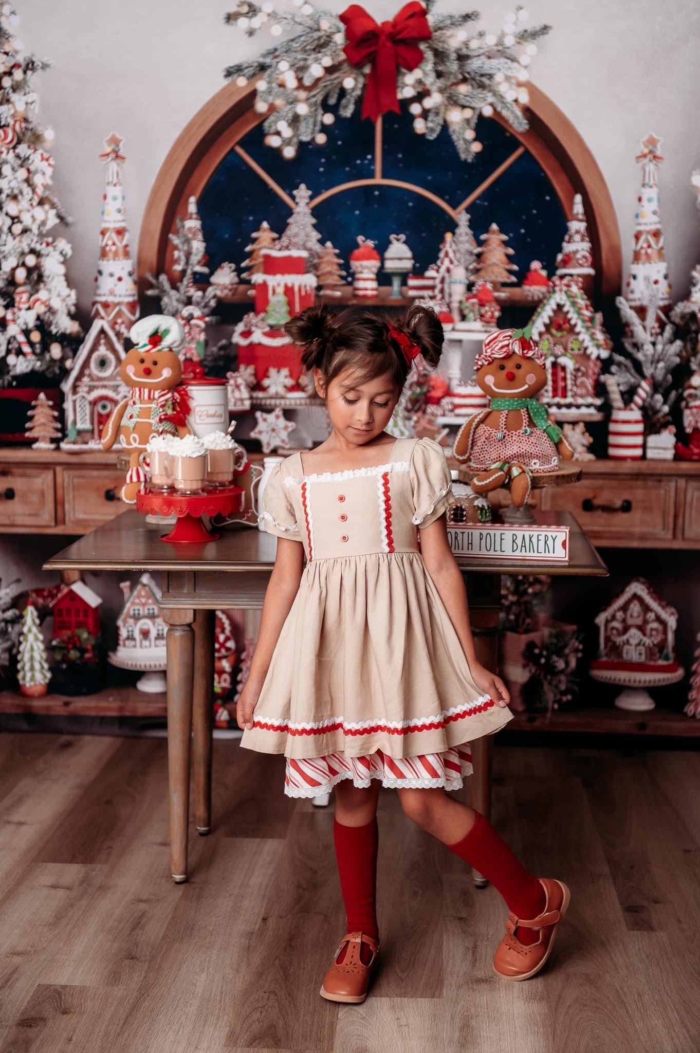 Holiday Twirl | Gingerbread Girl li