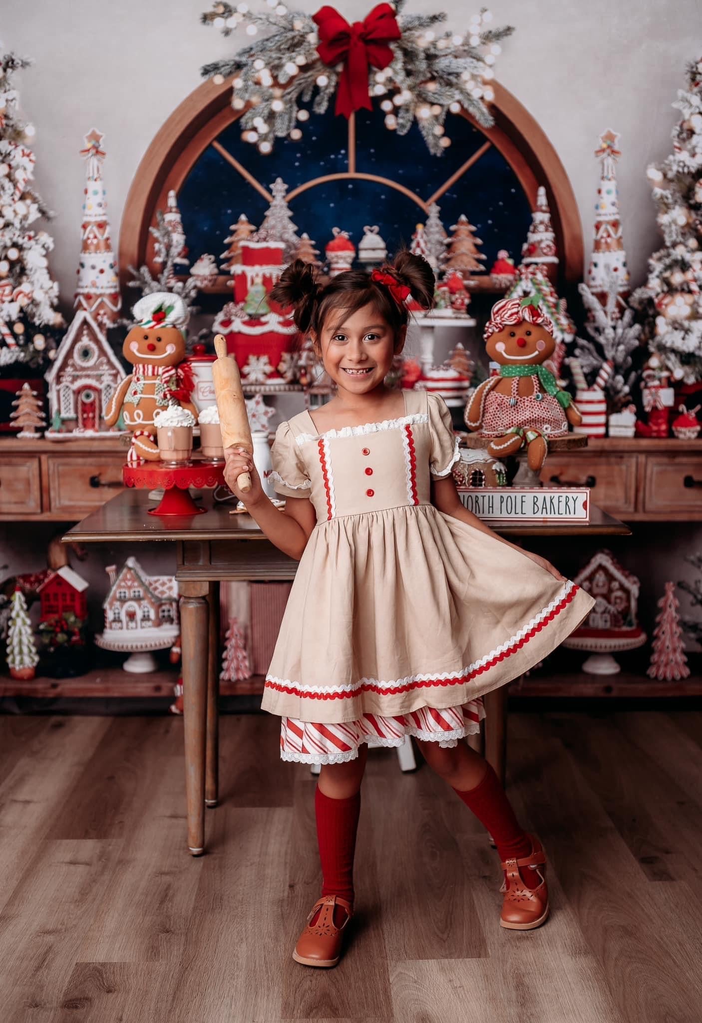 Holiday Twirl | Gingerbread Girl li
