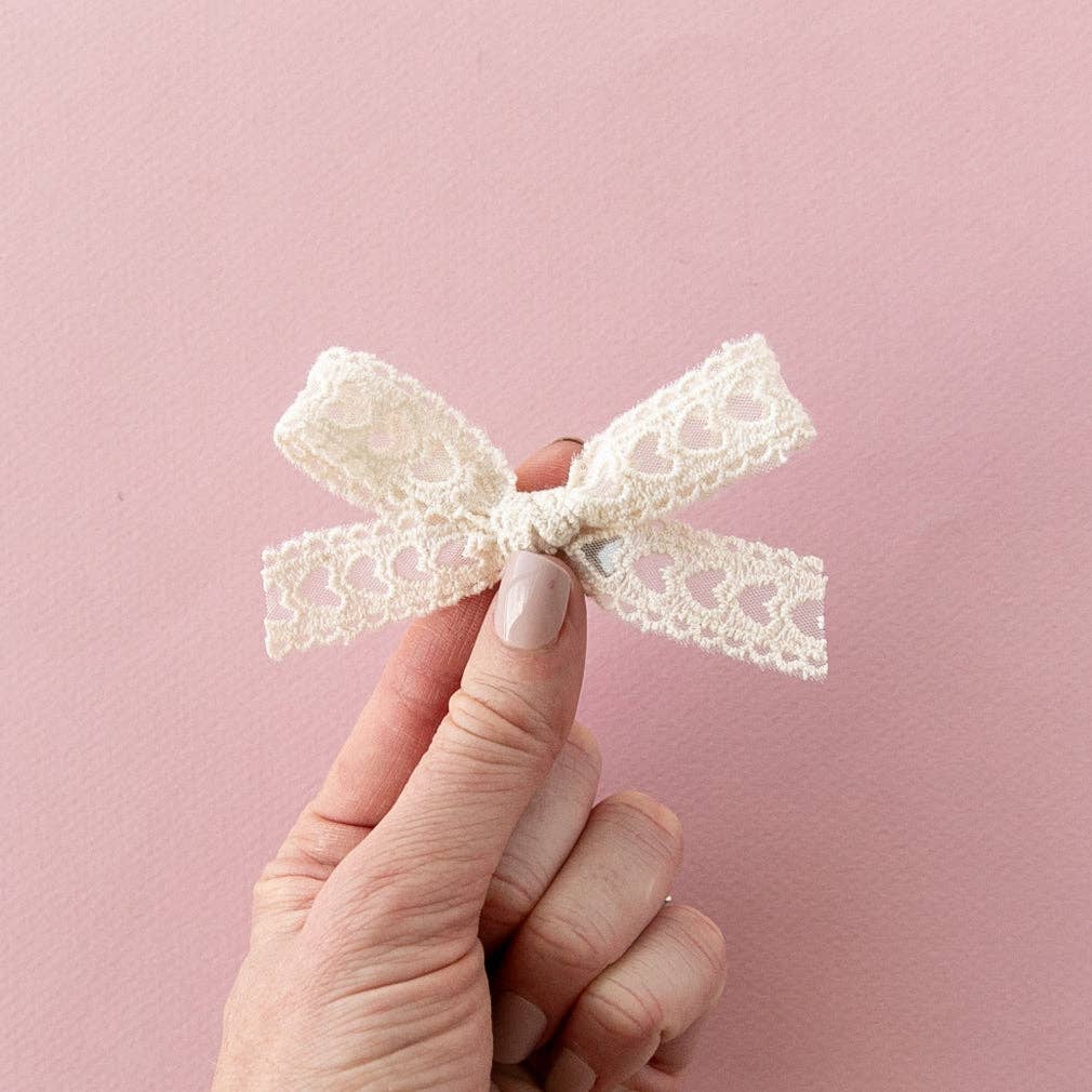Modern Piggy - Romantic | Ribbon Bow: Alligator Clip