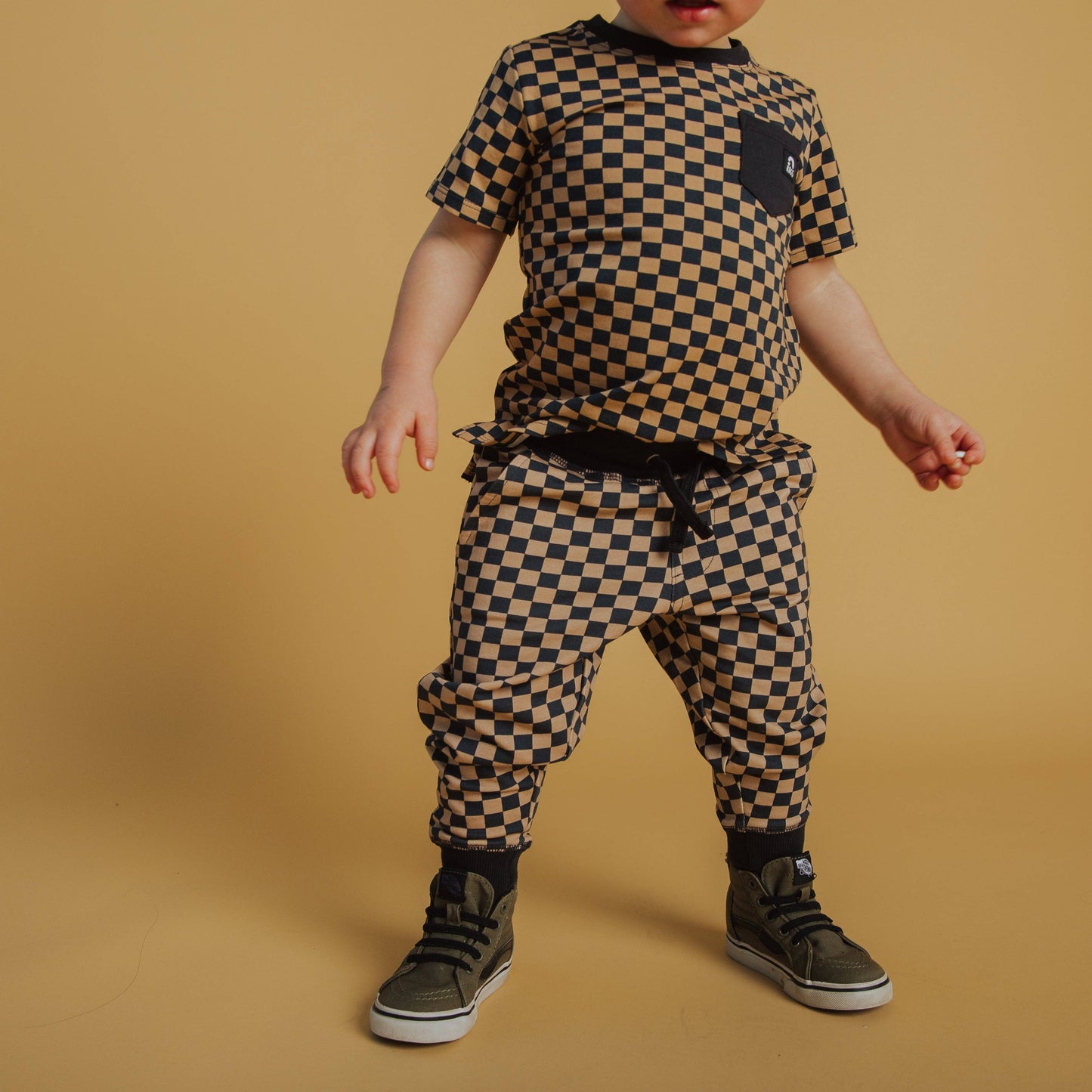 RAGS - Relaxed Fit Joggers - Black & Tan Check