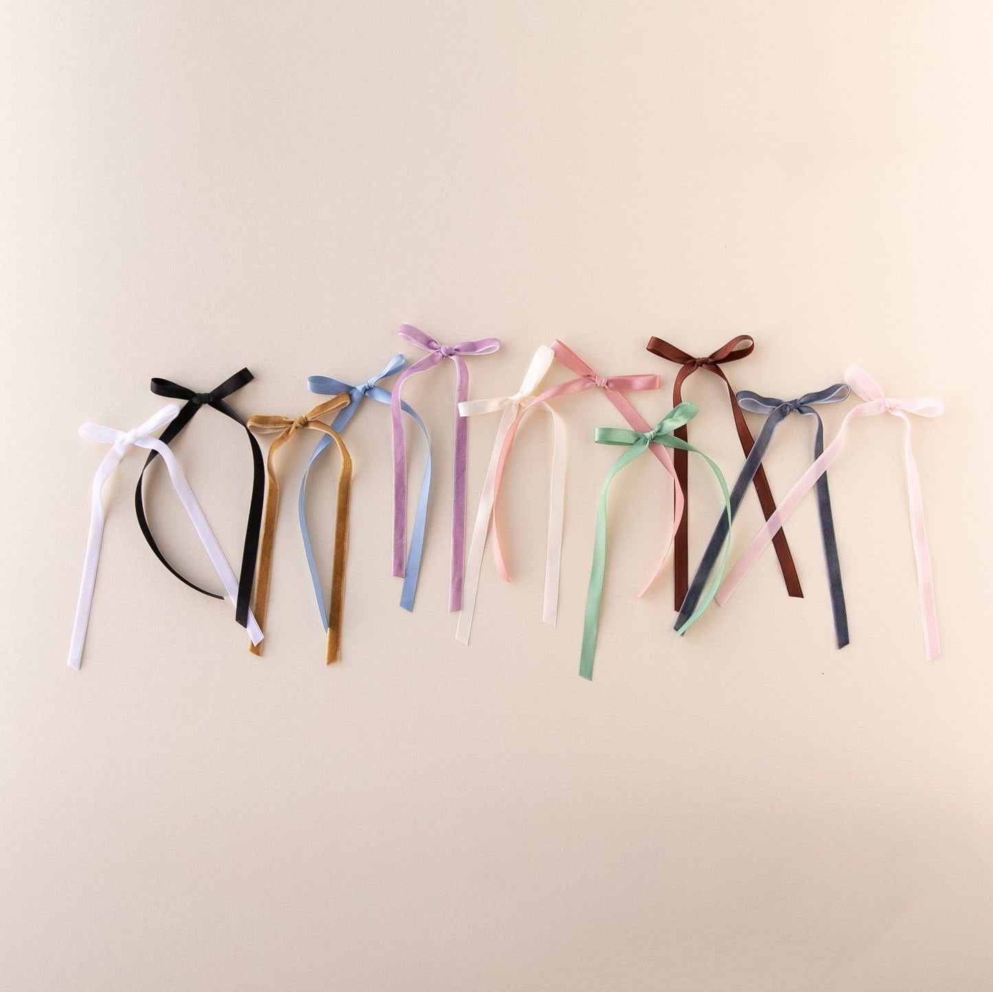 Modern Piggy - Black | Ribbon Bow Pack