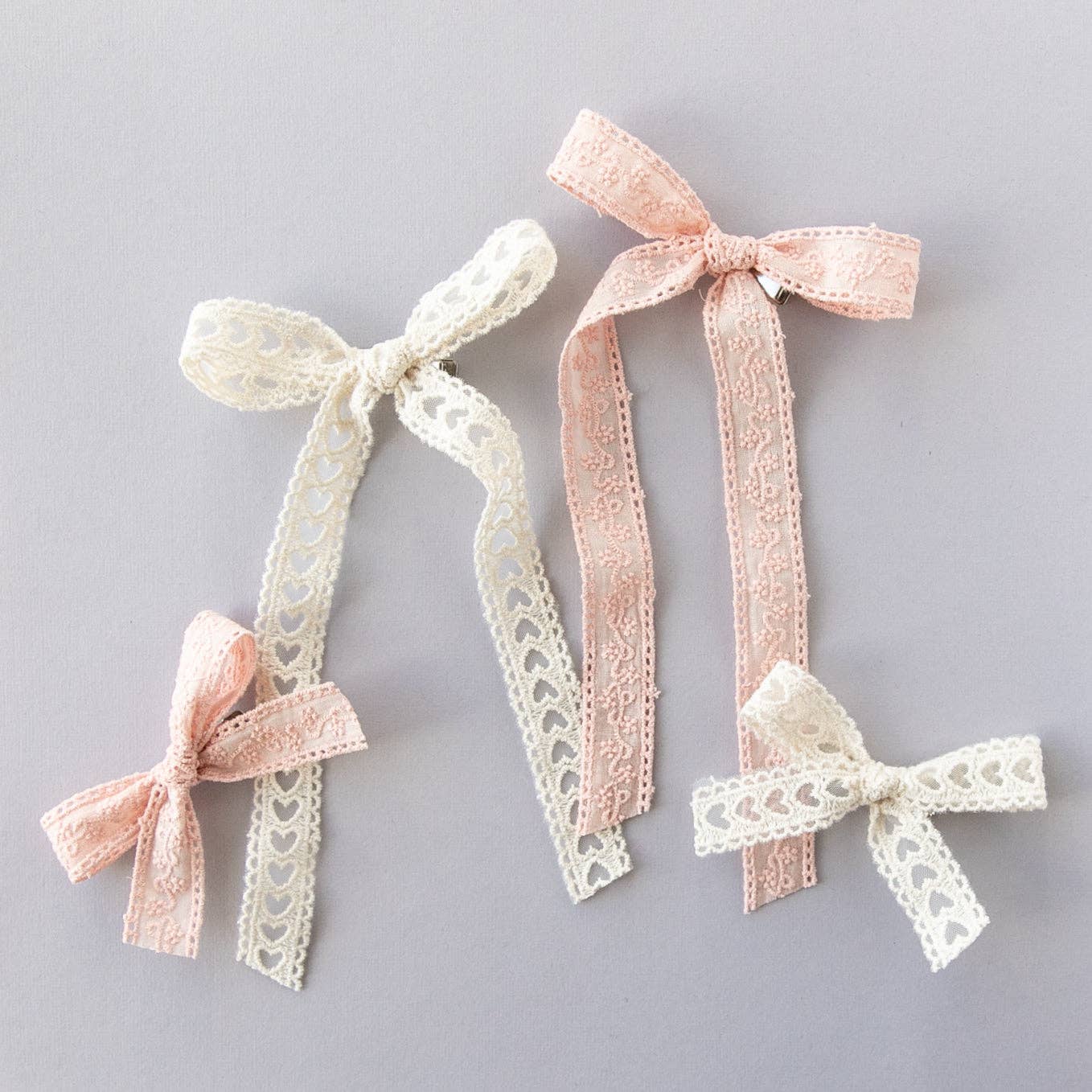 Modern Piggy - Romantic | Ribbon Bow: Alligator Clip