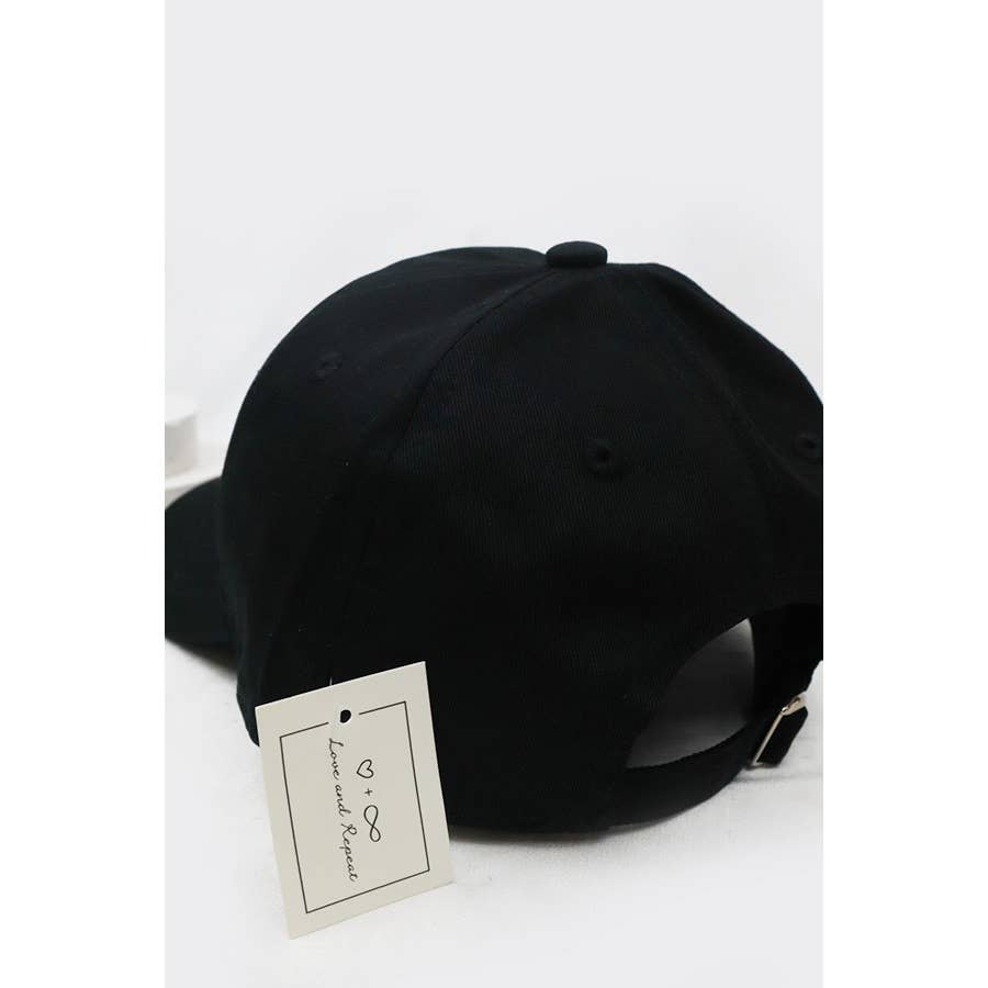 Smiley Face Embroidered Baseball Cap: BEIGE
