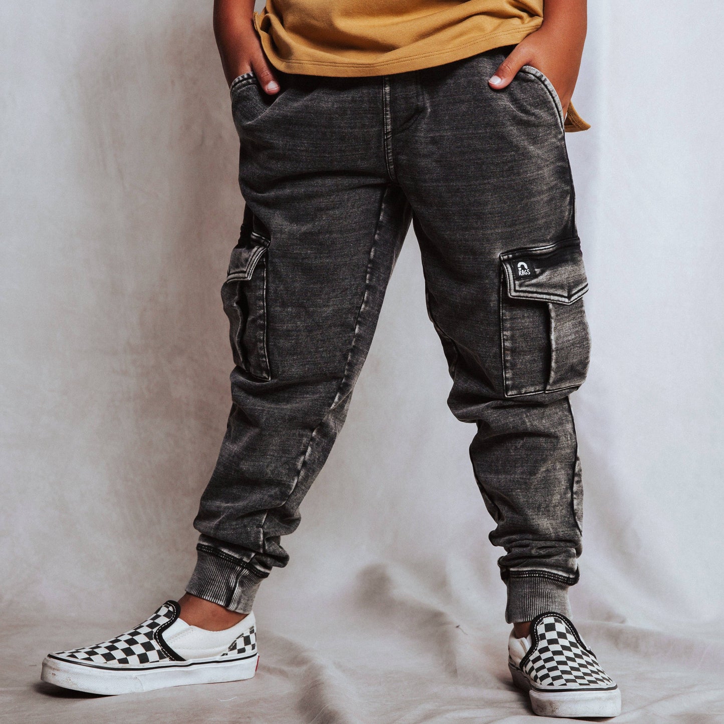 RAGS - Essentials Relaxed Fit Cargo Joggers - Washed Black Denim