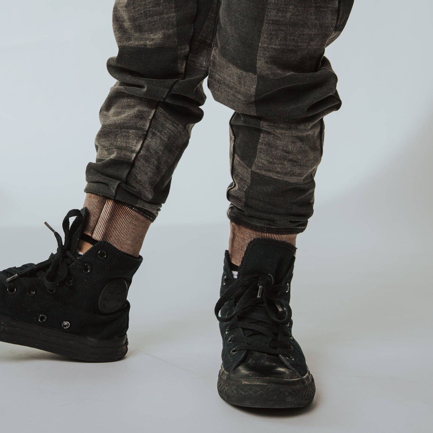 RAGS - Relaxed Fit Joggers - Washed Black Denim Check