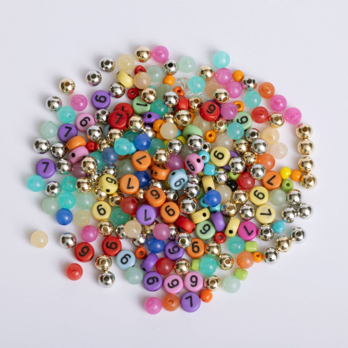 Jewelry Made by Me - 6-7 Stretch Beaded Bracelet DIY Numb er Bead Jar Over 1100 Beads With Charms