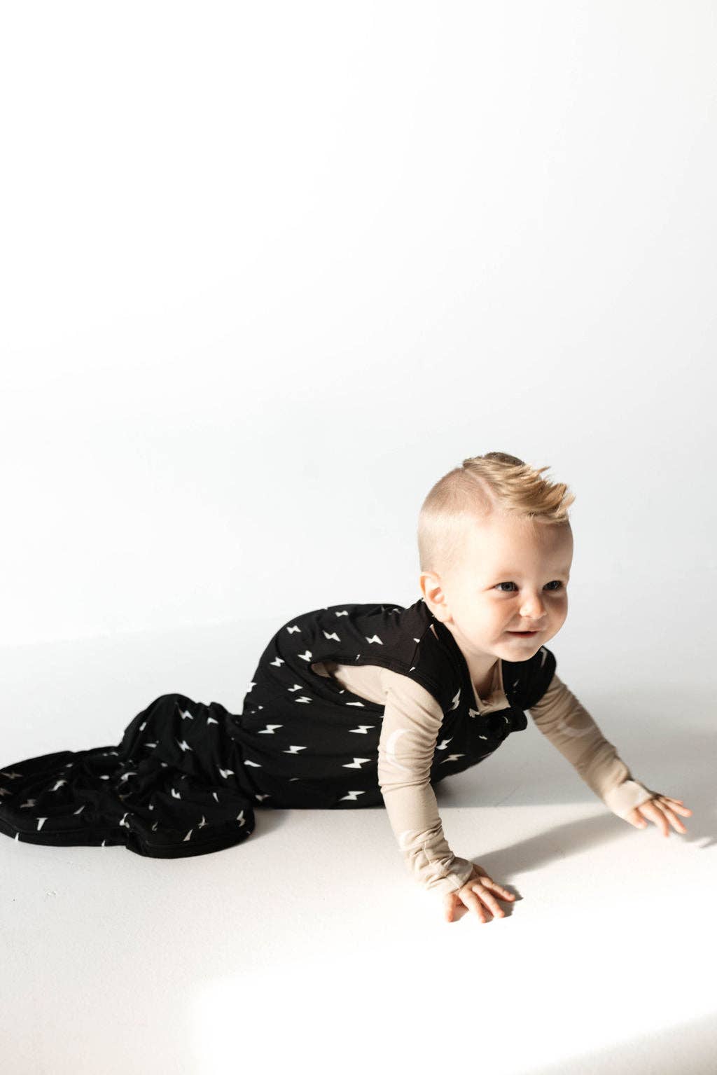 Forever French Baby - Bamboo Sleep Sack | Midnight Lightning Bolt:  0.5 TOG