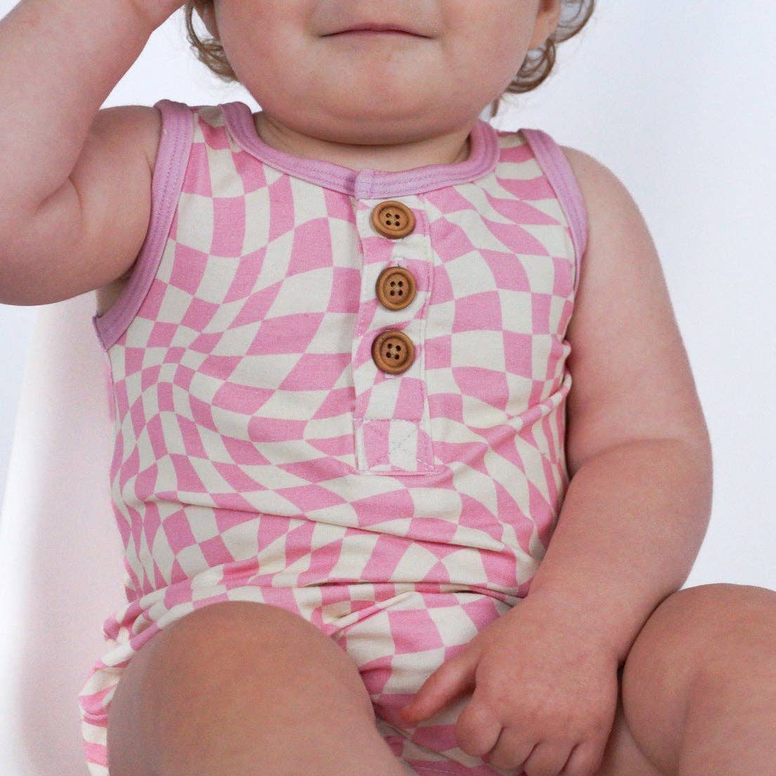 millie + roo - ORGANIC COTTON HENLEY ROMPER- Pink Dizzy Check