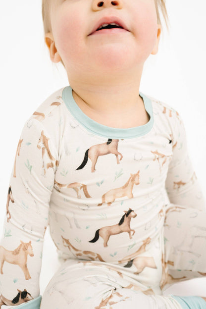 Little One Shop - Prairie Gallop Bamboo Set