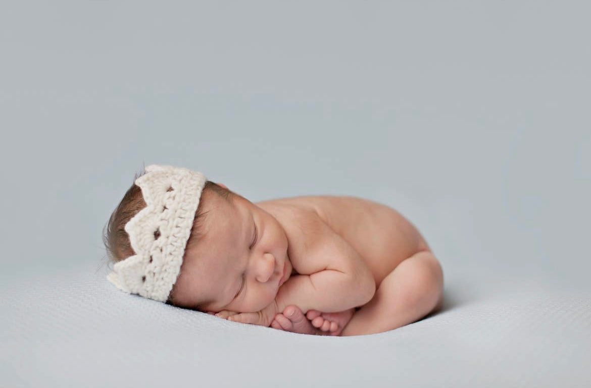 Avery Crown | Crochet Kids & Baby Hat