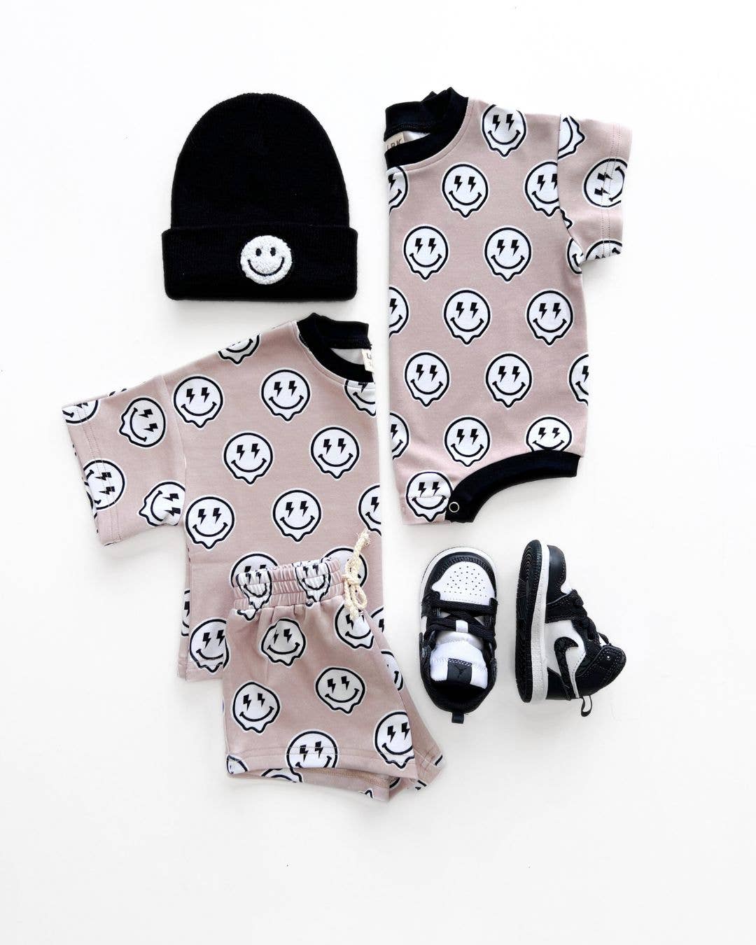 Lucky Panda Kids - Short Sleeve Baby Bubble Romper | Electric Drippy