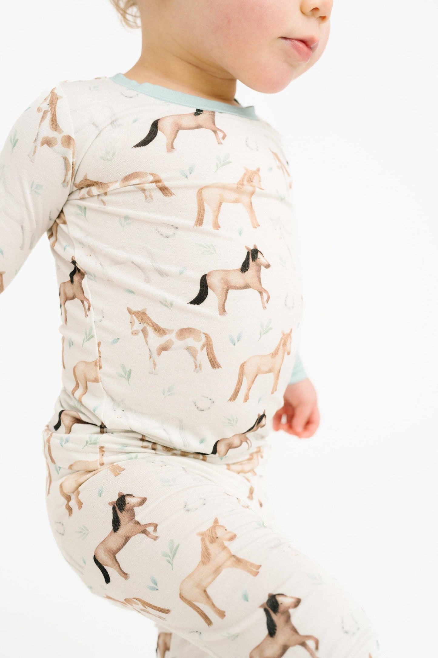 Little One Shop - Prairie Gallop Bamboo Set