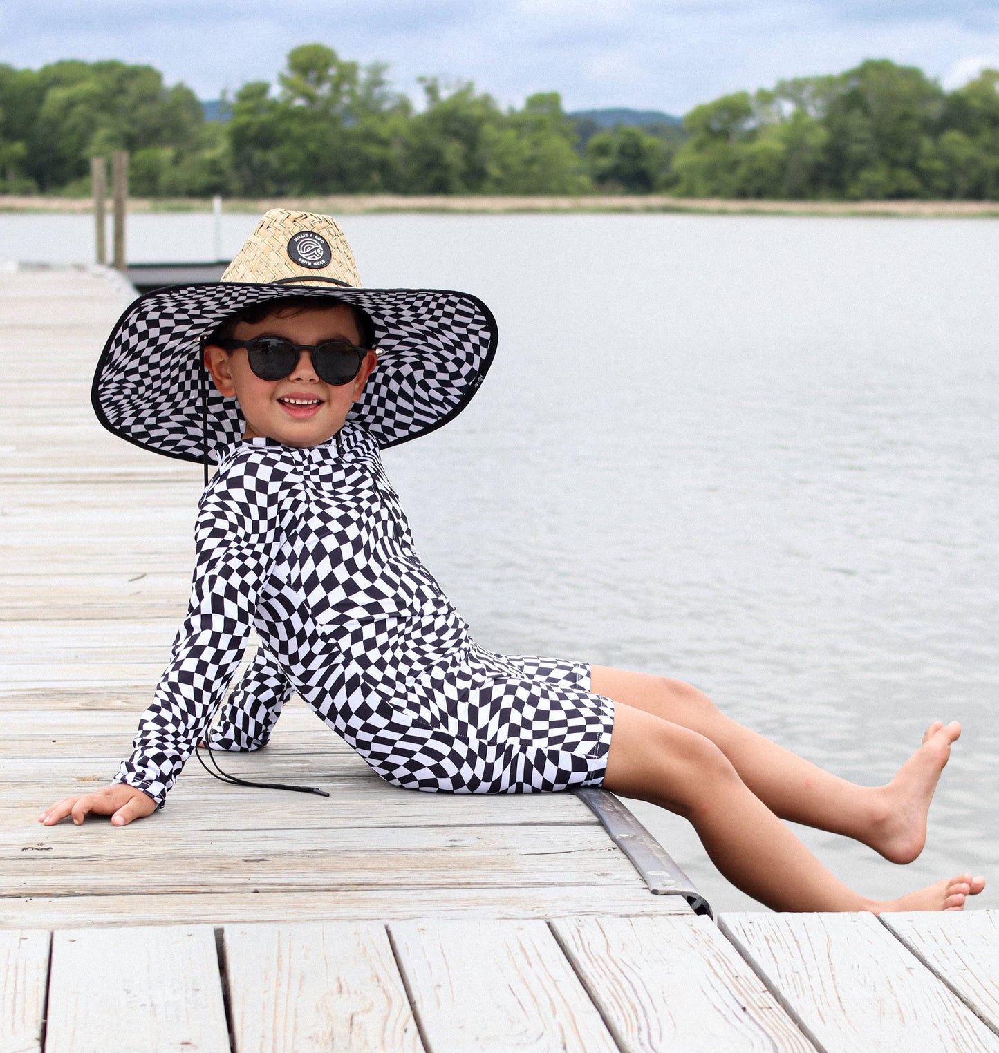 millie + roo - Straw Hat- B+W Dizzy Check