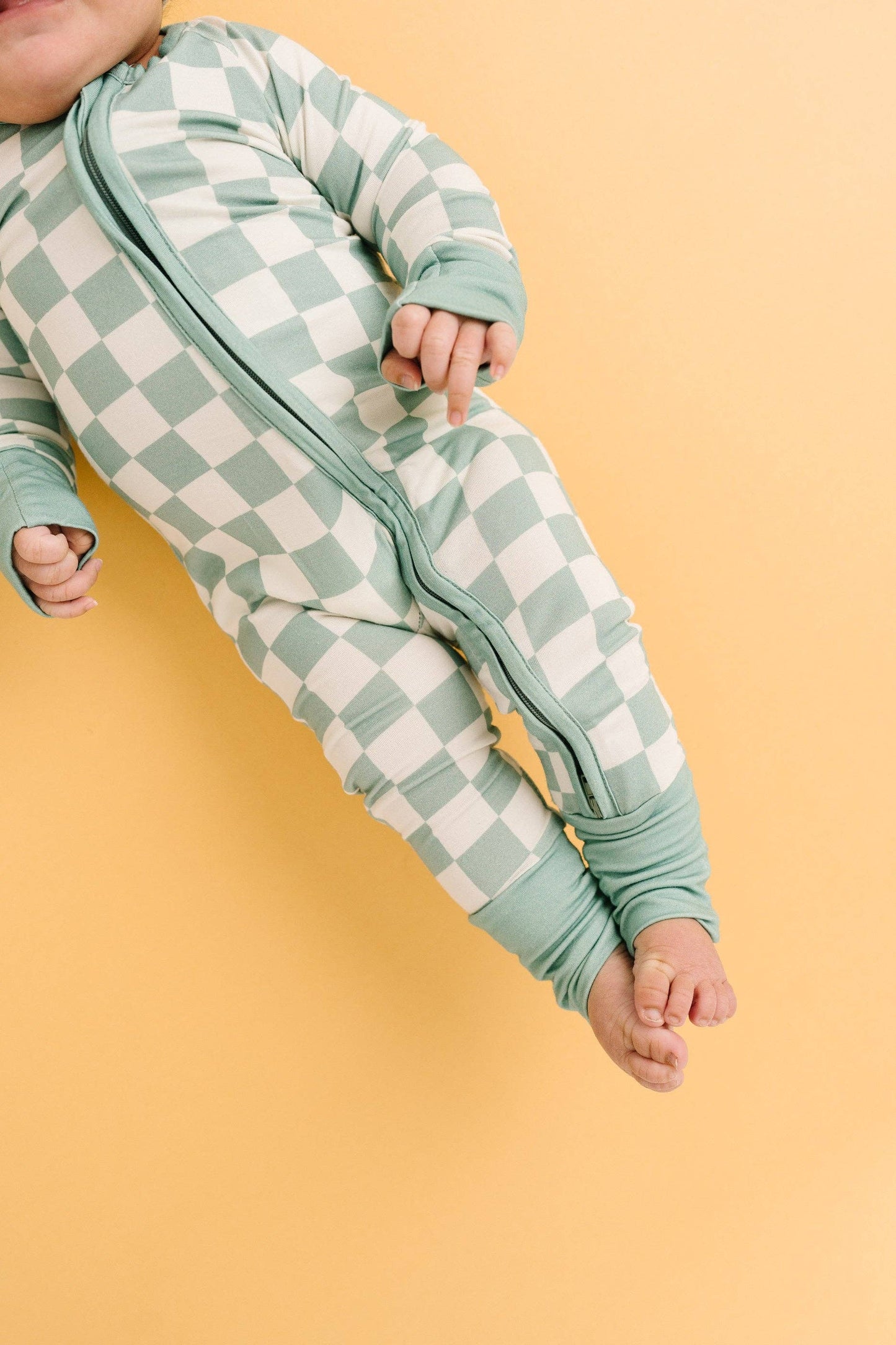 Little One Shop - Seafoam Checkered Bamboo Sleeper