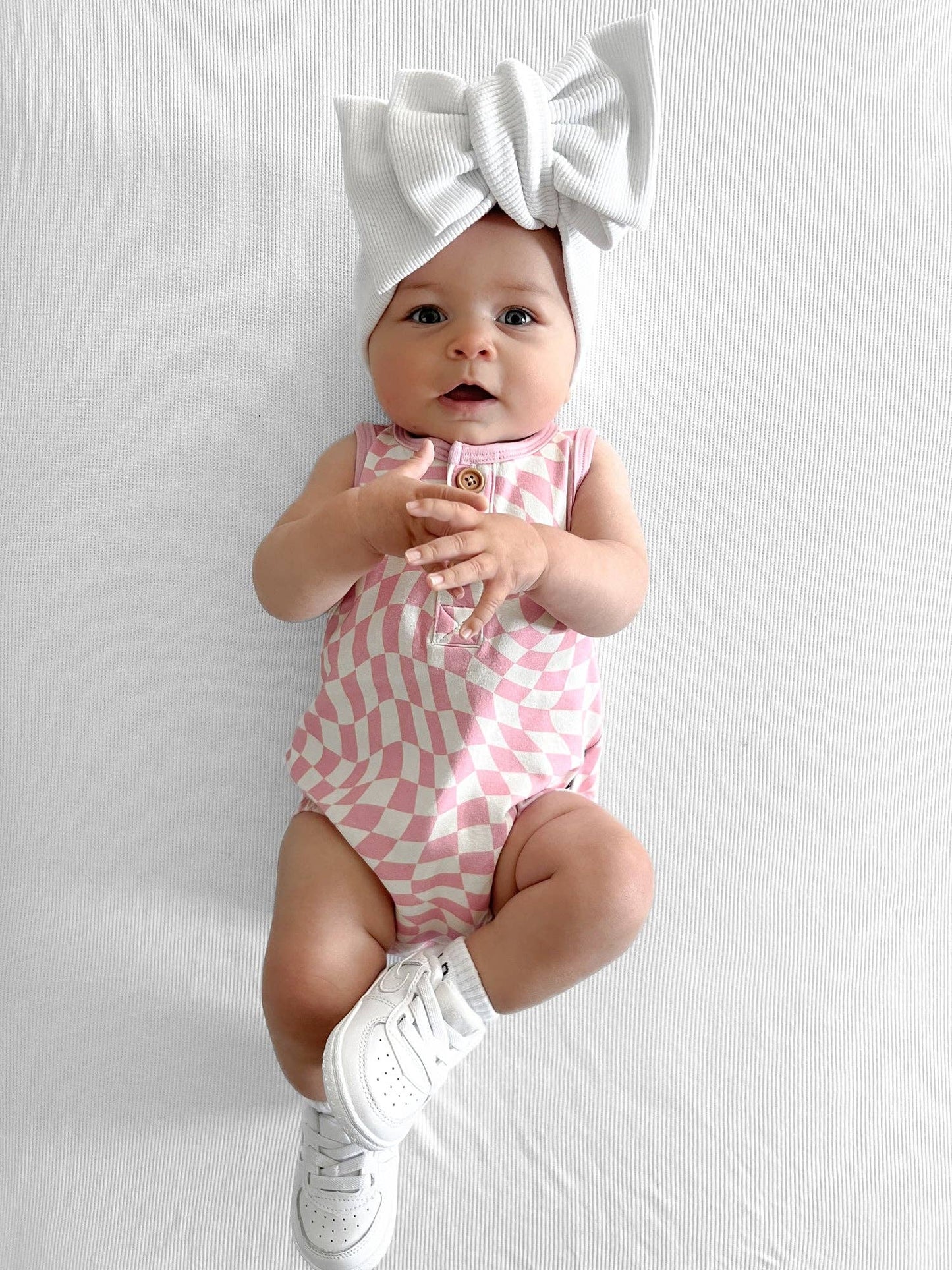 millie + roo - ORGANIC COTTON HENLEY ROMPER- Pink Dizzy Check